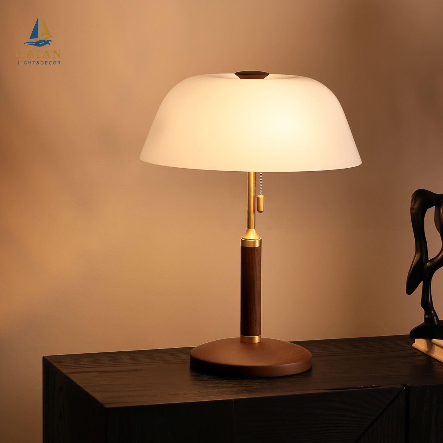 den-ban-decor-go-chao-thuy-tinh-ha-080401