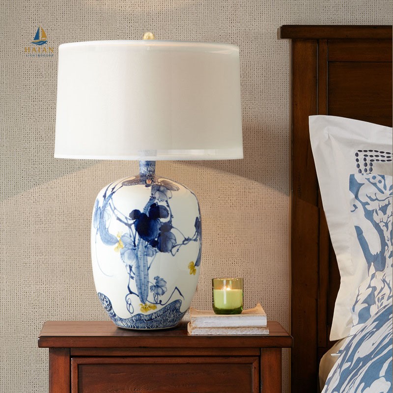 den-ban-decor-haian-elite-ha1404-gom-su-hoa-tiet-lam-chao-vai-lanh