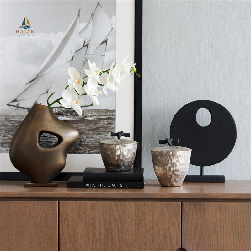 hop-dung-do-cao-cap-haian-sign-ha1808-nhom-duc-an-do
